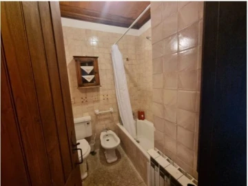 Quinta T9 para Venda em Ventosa e Cova