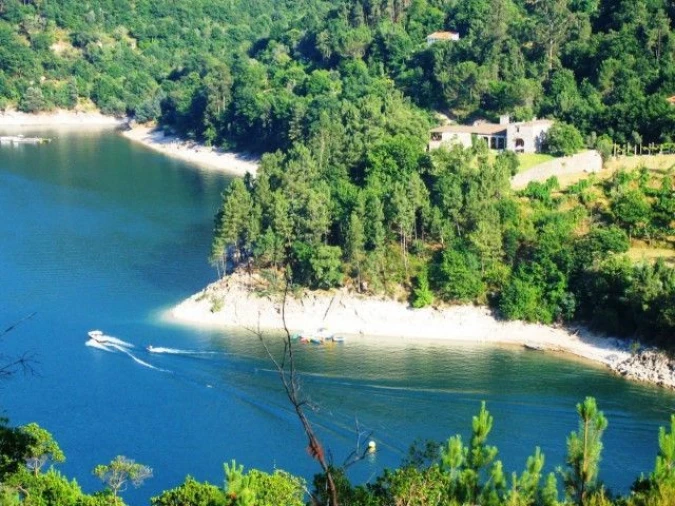 Quinta T9 para Venda em Ventosa e Cova Foto 20