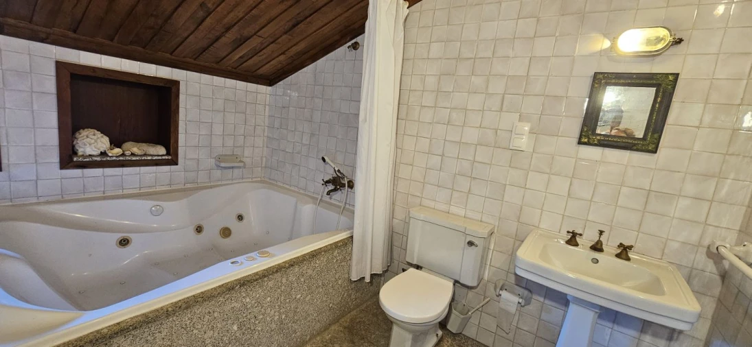 Quinta T9 para Venda em Ventosa e Cova Foto 19