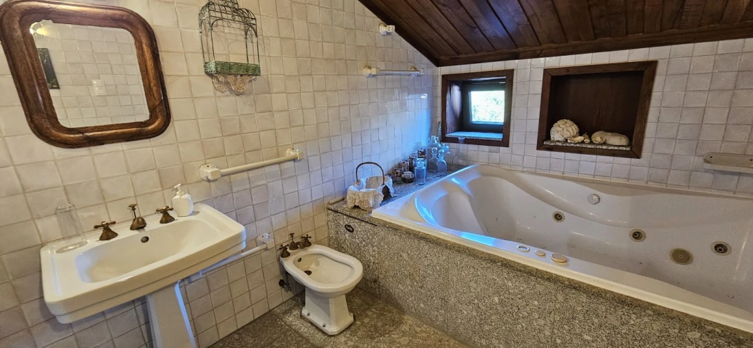 Quinta T9 para Venda em Ventosa e Cova Foto 18