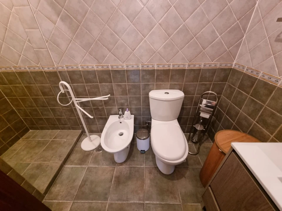 Moradia T6 para Venda em Tramagal Foto 13