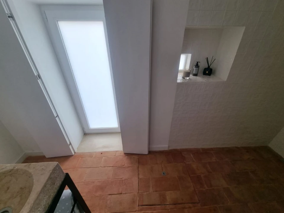 Moradia T2 para Venda em São Martinho Foto 16