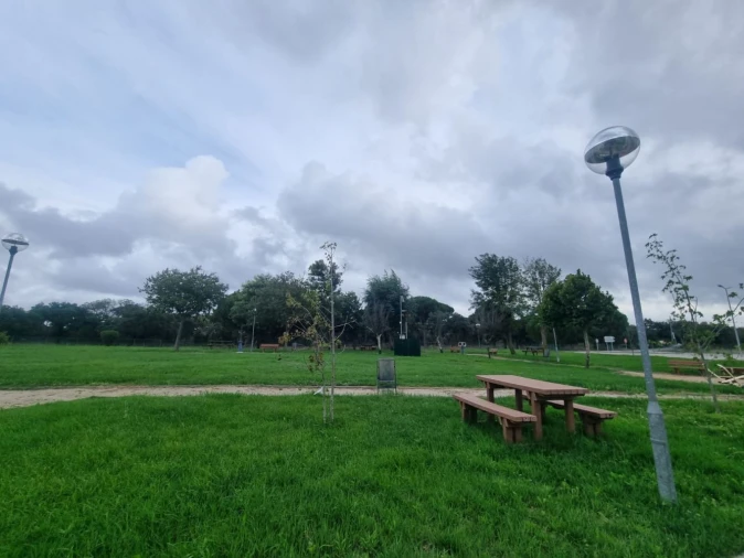 Moradia T2 para Venda em São Martinho Foto 2