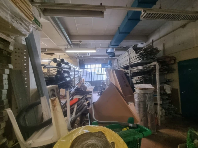 Loja para Venda em Santo António Foto 9