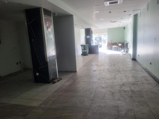 Loja para Arrendamento em Avenidas Novas Foto 3