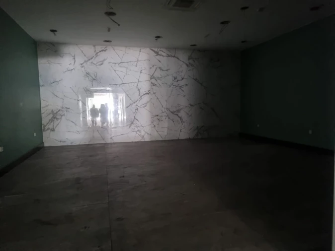 Loja para Arrendamento em Avenidas Novas Foto 9