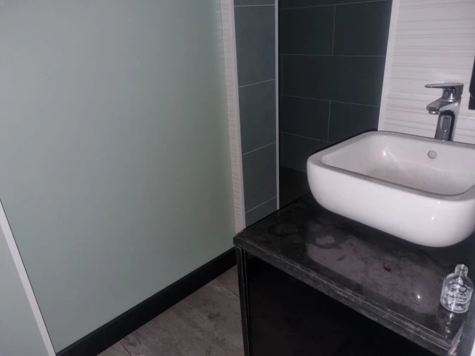 Loja para Arrendamento em Avenidas Novas Foto 11