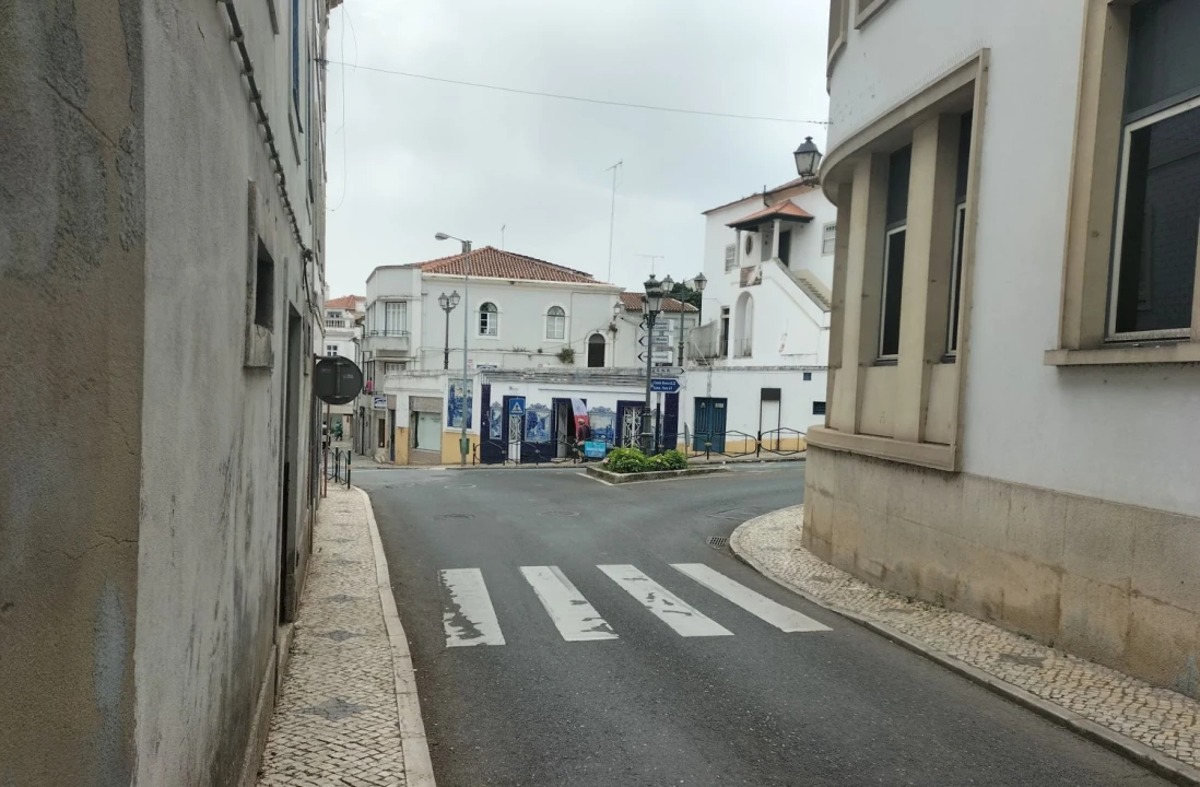 Loja para Venda em Torres Novas (Santa Maria, Salvador e Santiago) Foto 4