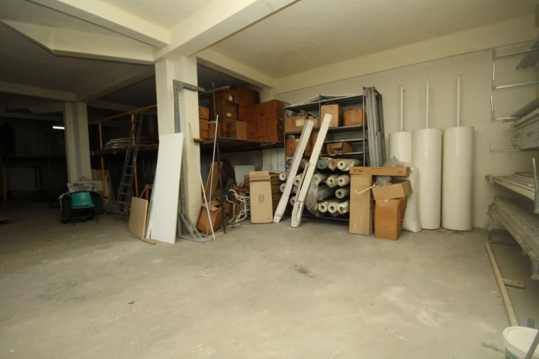 Loja para Venda em Algés, Linda-A-Velha e Cruz Quebrada-Dafundo Foto 5