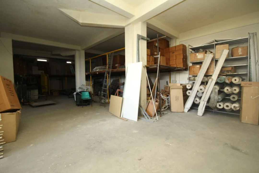 Loja para Venda em Algés, Linda-A-Velha e Cruz Quebrada-Dafundo Foto 20