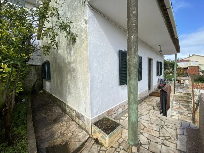 Moradia T2 para Venda em Almargem do Bispo, Pêro Pinheiro e Montelavar Foto 7