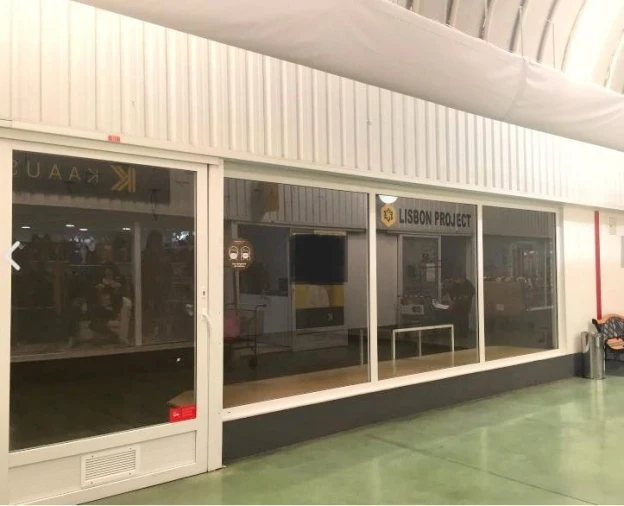 Loja para Venda em Samora Correia Foto 2