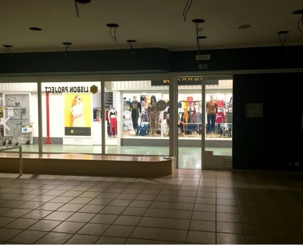 Loja para Venda em Samora Correia Foto 6