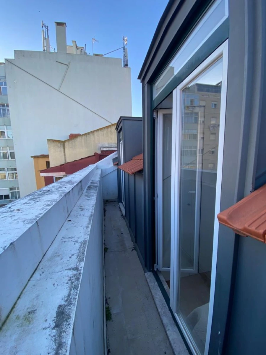 Apartamento T2 para Venda em São Vicente Foto 23