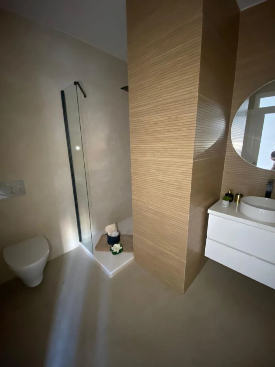 Apartamento T2 para Venda em São Vicente Foto 9