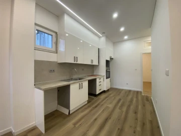 Apartamento T4 para Venda em Rio de Mouro