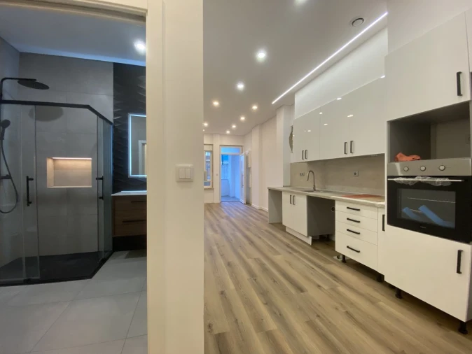Apartamento T4 para Venda em Rio de Mouro Foto 13
