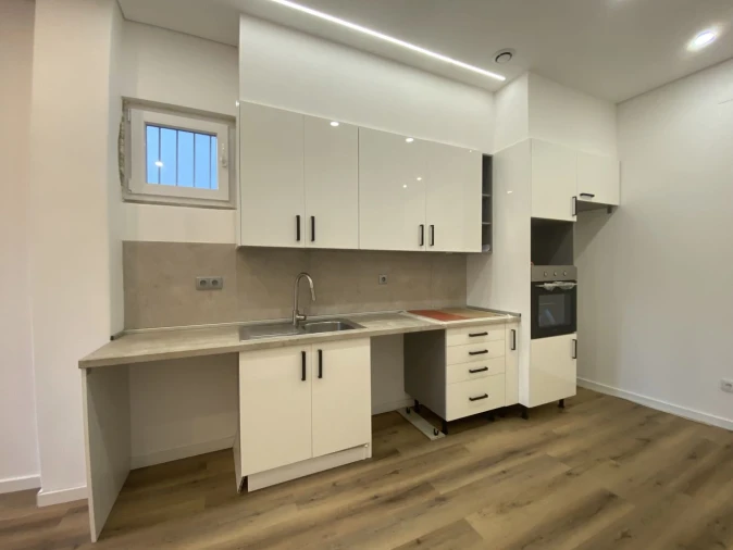 Apartamento T4 para Venda em Rio de Mouro Foto 5