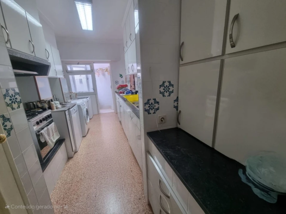 Apartamento T4 para Venda em Arroios Foto 20