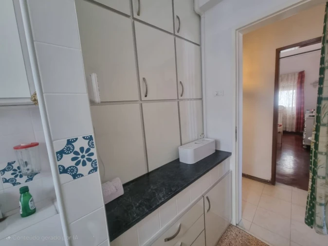 Apartamento T4 para Venda em Arroios Foto 17