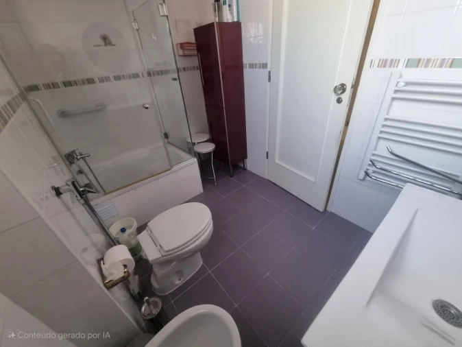 Apartamento T4 para Venda em Arroios Foto 2