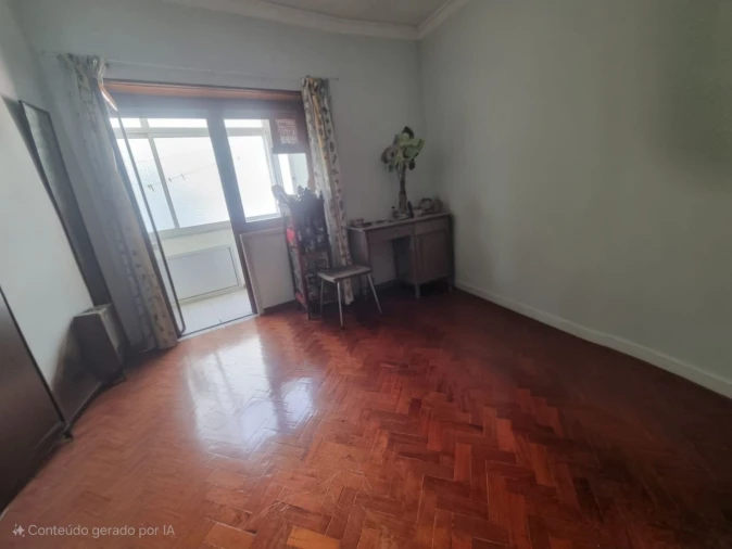 Apartamento T4 para Venda em Arroios Foto 30