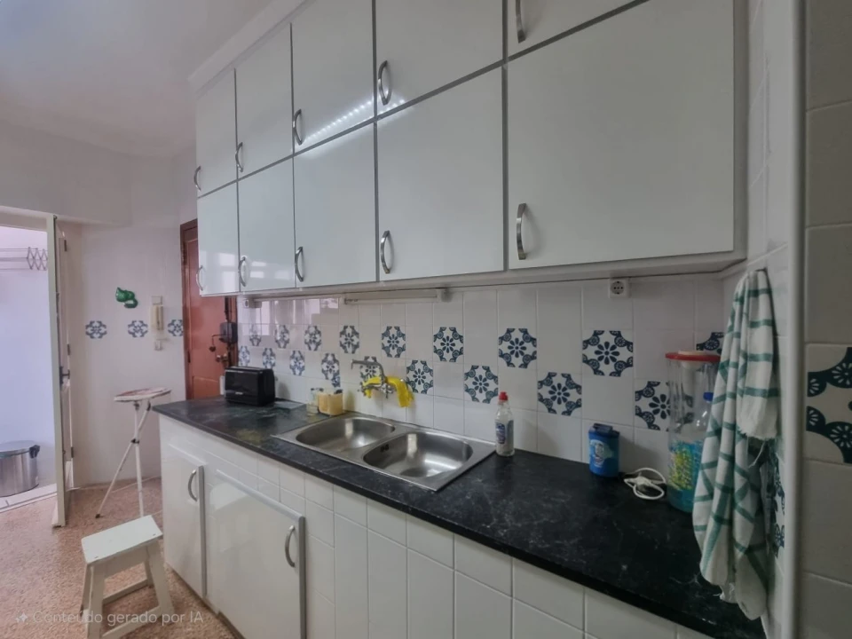 Apartamento T4 para Venda em Arroios Foto 10
