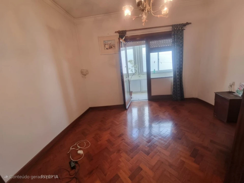 Apartamento T4 para Venda em Arroios Foto 28
