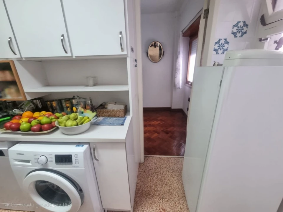 Apartamento T4 para Venda em Arroios Foto 12