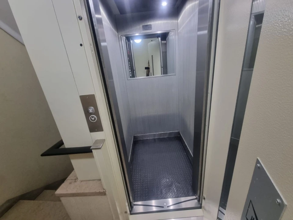 Apartamento T4 para Venda em Arroios Foto 4
