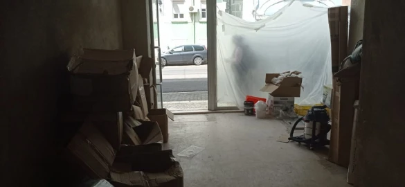 Loja para Arrendamento em Penha de França