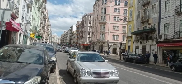 Loja para Arrendamento em Penha de França