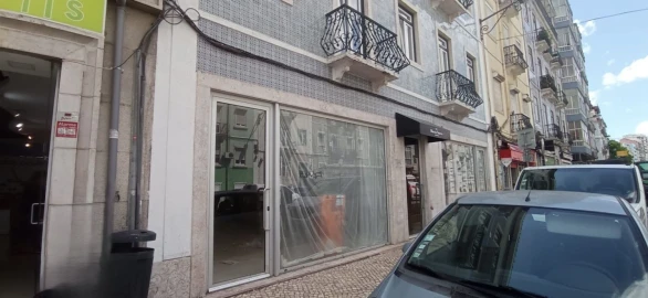 Loja para Arrendamento em Penha de França
