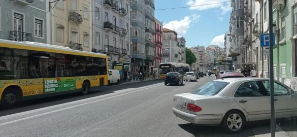 Loja para Arrendamento em Penha de França