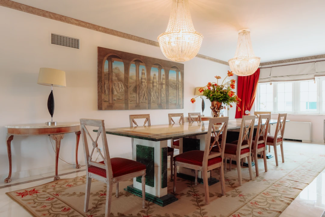 Moradia T7 para Venda em Alvalade Foto 8