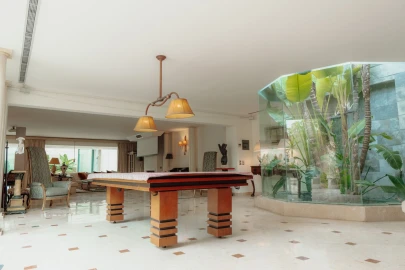 Moradia T7 para Venda em Alvalade