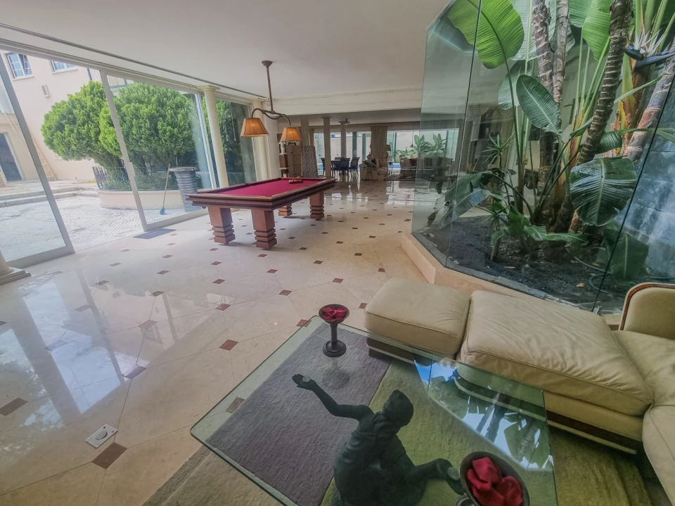 Moradia T7 para Venda em Alvalade Foto 18