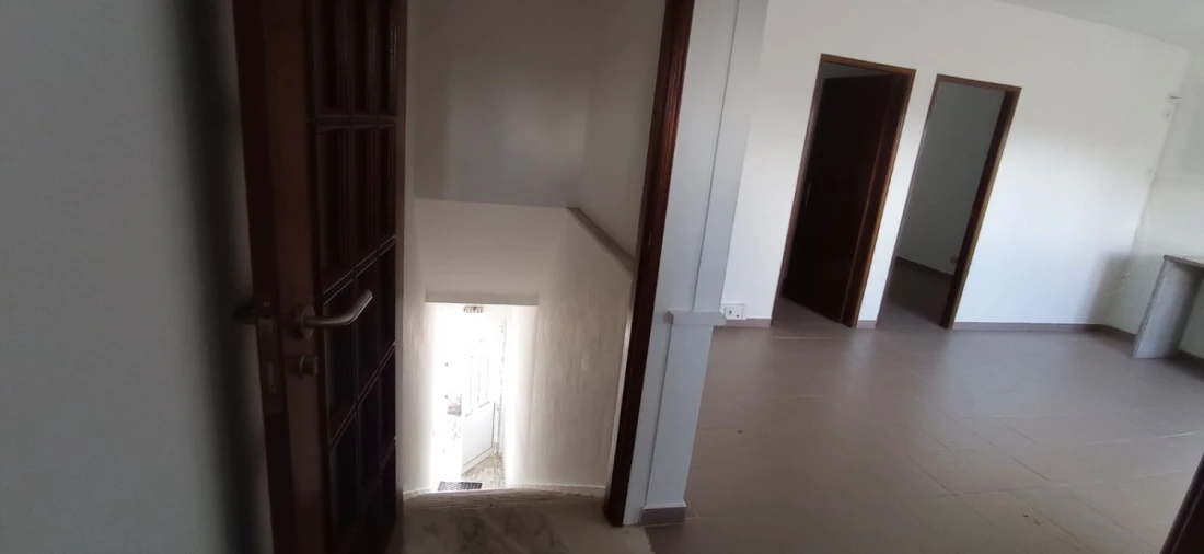 Moradia T5 para Venda em Casal de Cambra Foto 18