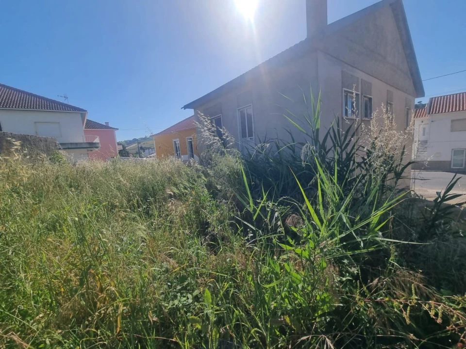 Moradia T0 para Venda em Vimeiro Foto 12