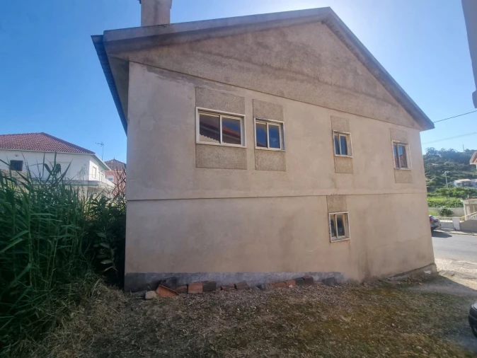 Moradia T0 para Venda em Vimeiro Foto 3