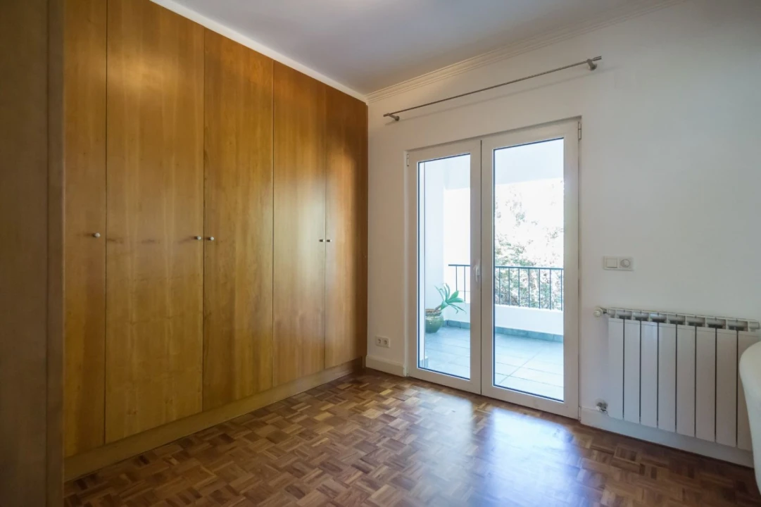 Moradia T7 para Venda em Oeiras e São Julião da Barra, Paço de Arcos e Caxias Foto 6