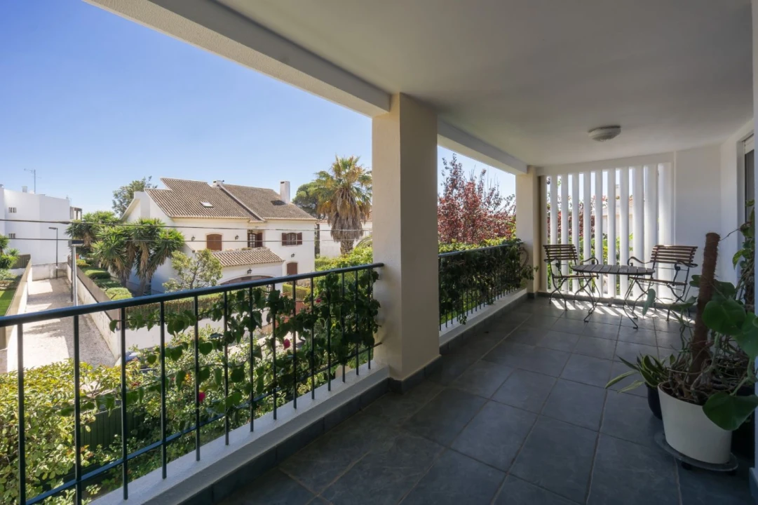 Moradia T7 para Venda em Oeiras e São Julião da Barra, Paço de Arcos e Caxias Foto 12