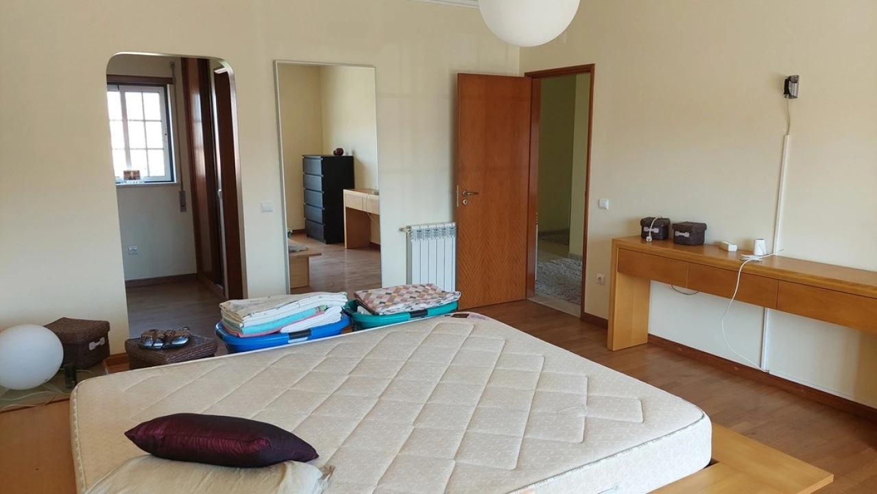 Moradia T4 para Venda em Monte Real e Carvide Foto 16