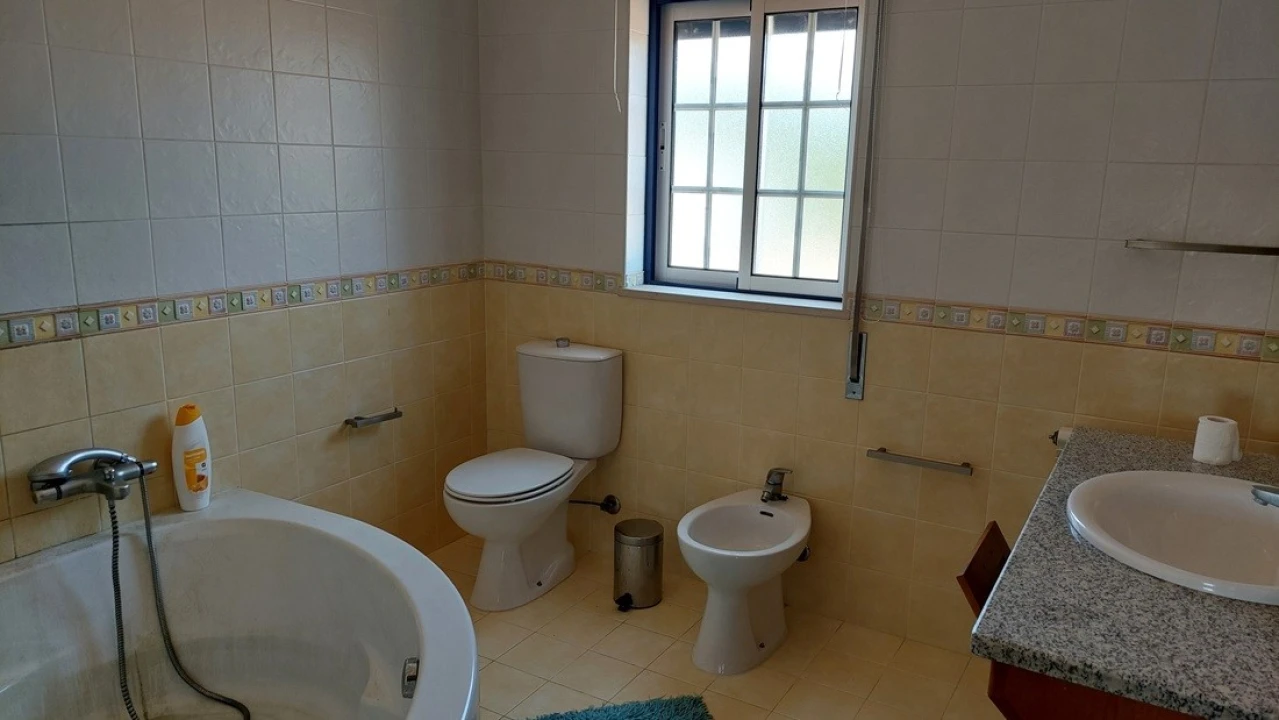 Moradia T4 para Venda em Monte Real e Carvide Foto 20