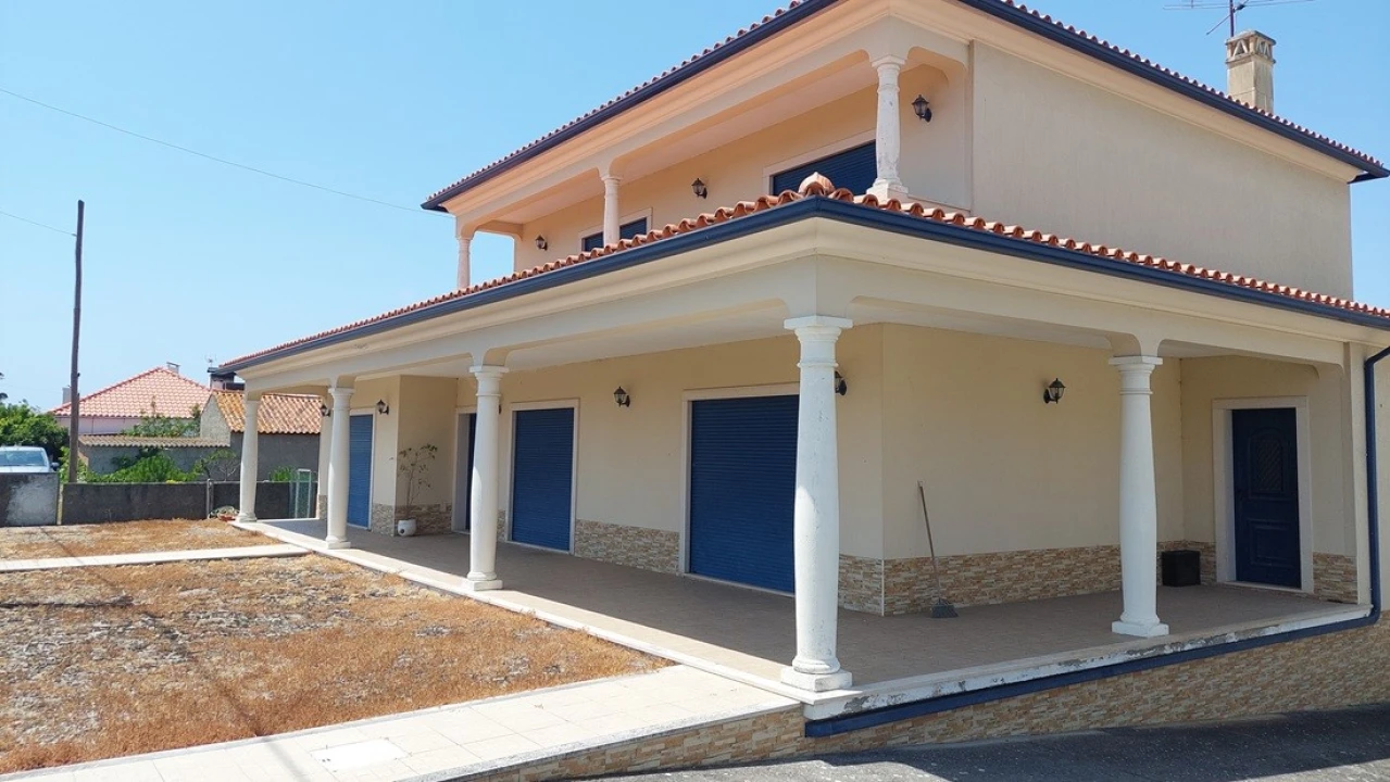 Moradia T4 para Venda em Monte Real e Carvide Foto 39