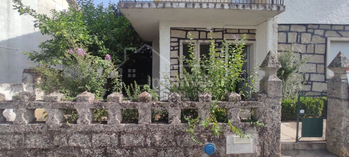 Moradia T5 para Venda em Alcains Foto 25