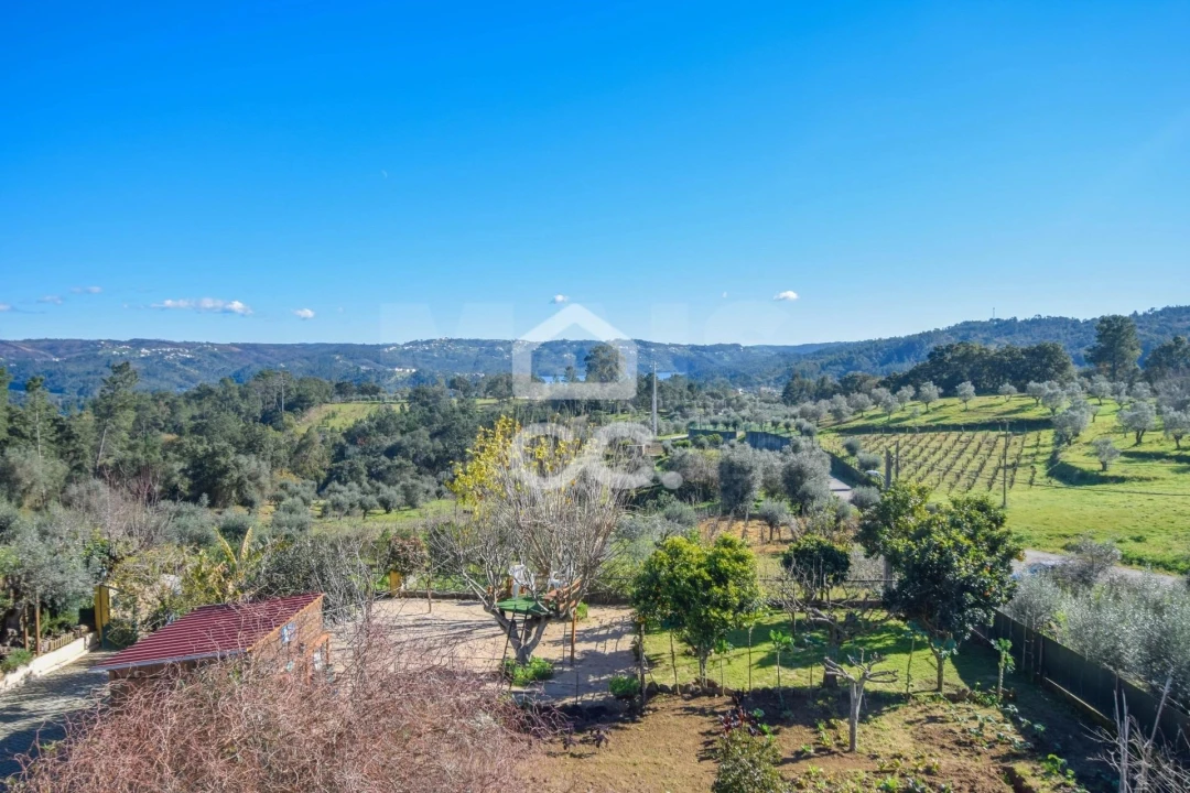 Moradia T9 para Venda em São Pedro de Tomar Foto 33