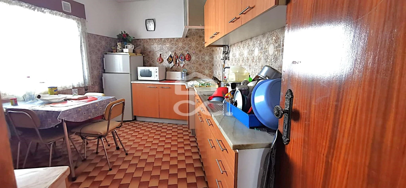 Prédio para Venda em Casal de Cambra Foto 6