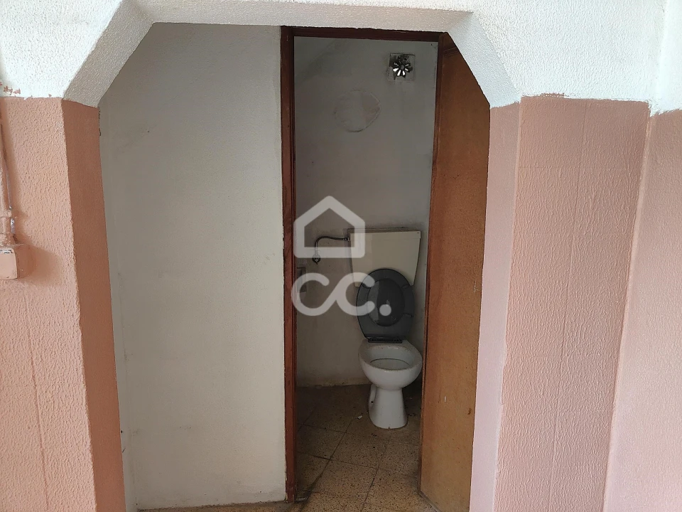 Prédio para Venda em Casal de Cambra Foto 13