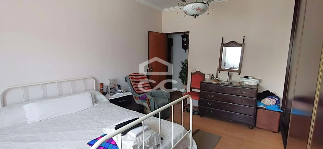 Prédio para Venda em Casal de Cambra Foto 29